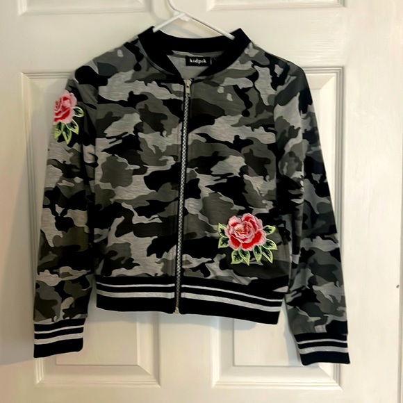 Jacket - Picture 1 of 1